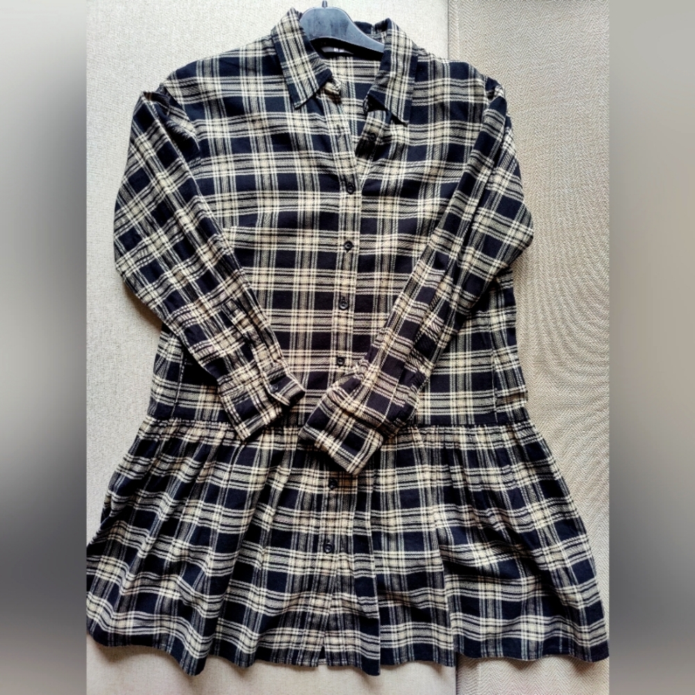 Uniqlo flannel short dress, buffalo print, size xxs
